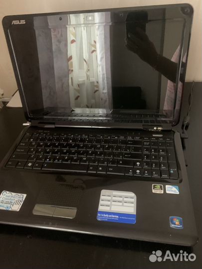 Ноубук Asus