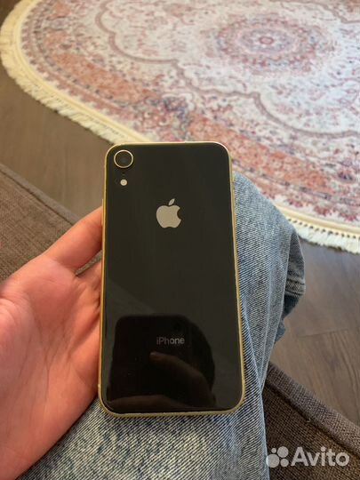 iPhone xr 64gb