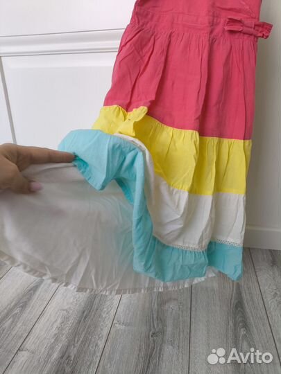 Яркий сарафанчик для девочки