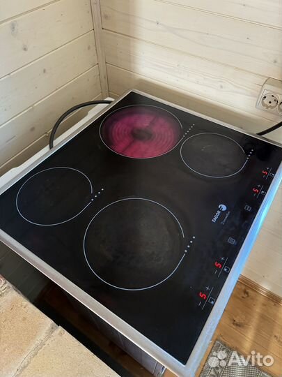 Варочная панель электрическая 4 конфорки