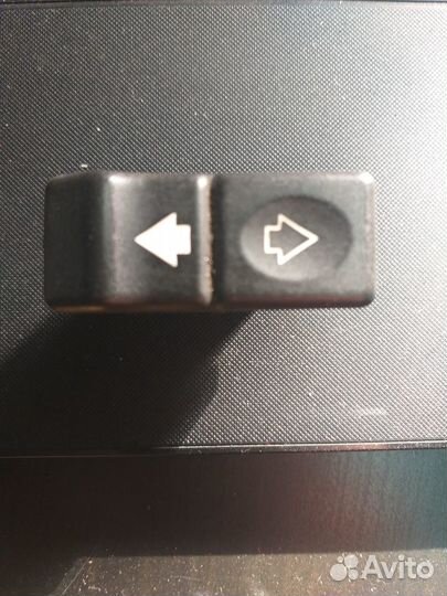 Кнопка стеклоподъемника Пежо 605