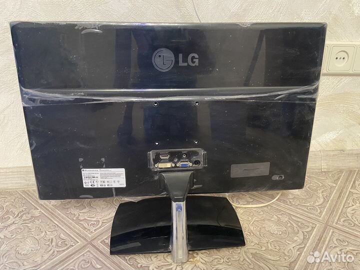 Монитор LG