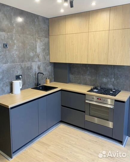 Кухонный гарнитур с техникой