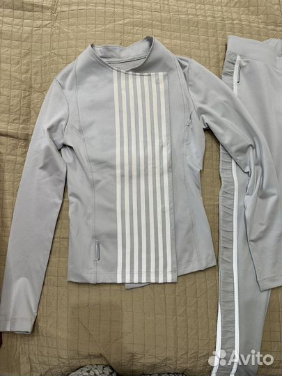 Спортивный костюм reebok