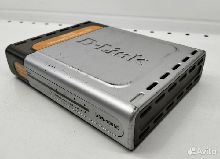 Коммутатор D-link DES-1005D/C