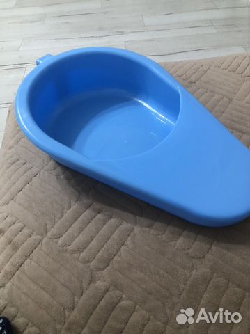 Судно медицинское новое и памперсы трусиками