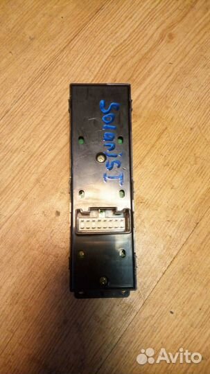 Блок управления стеклоподьемниками Hyundai solaris
