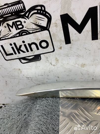 Рейлинг левый Audi Q7 4L BUG