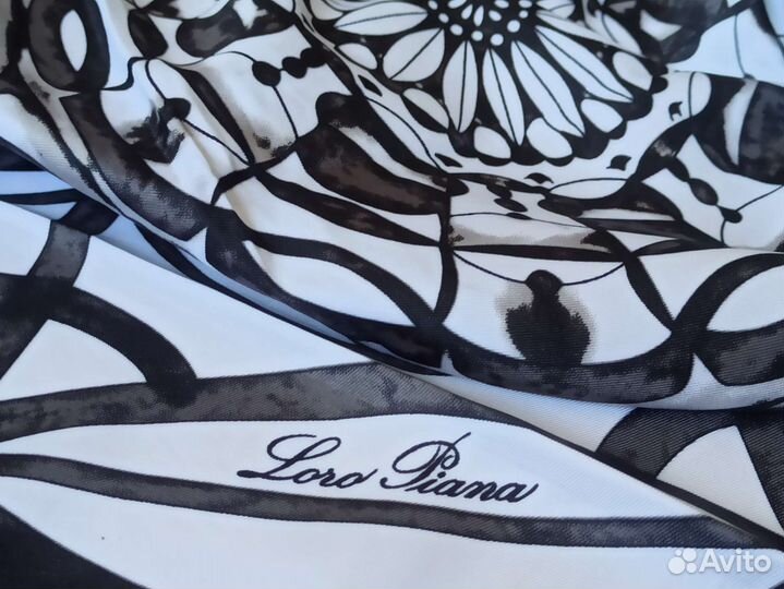 Черно белый платок Loro Piana шелк 6 цв