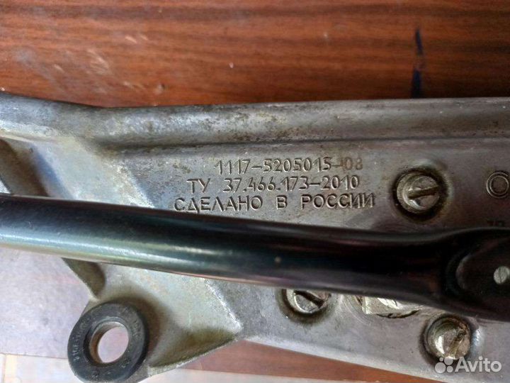 Стеклоочиститель Лада