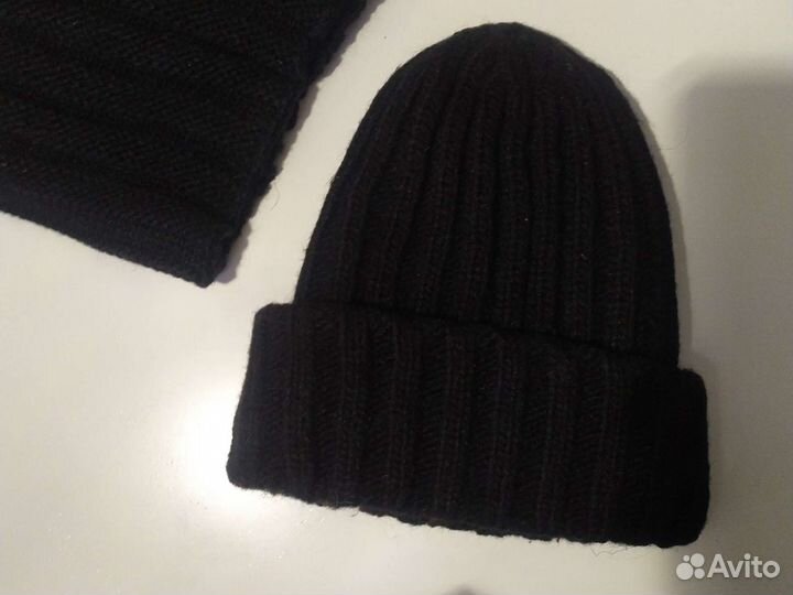 Женская шапка и снуд