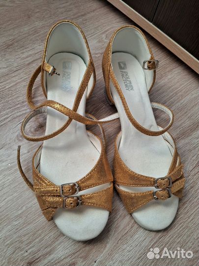 Туфли для танцев