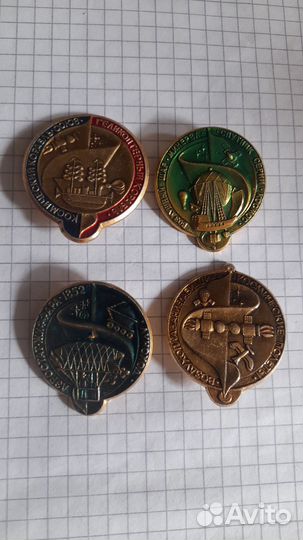 Значки Космос СССР