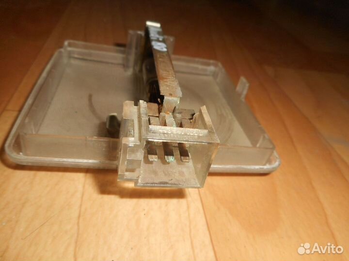 Плафон салонный Audi 80 (B3) (1986-1991)