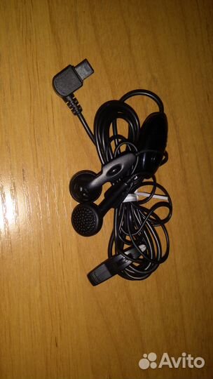 Наушники с разъёмом Mini-USB.новые