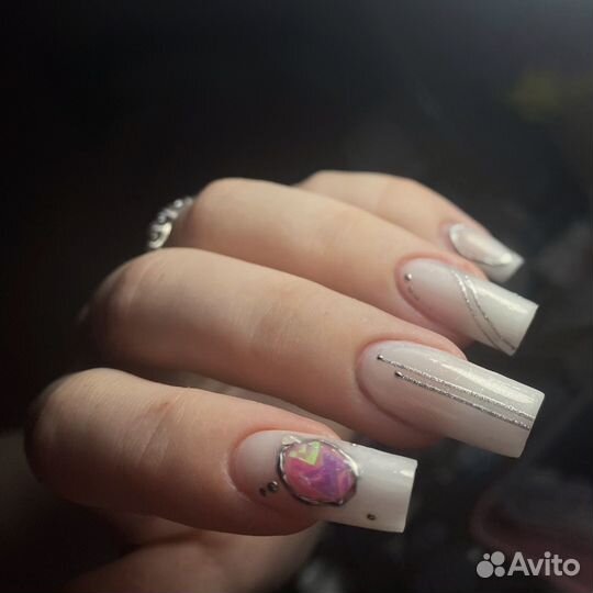 Маникюр гель-лак, наращивание ногтей