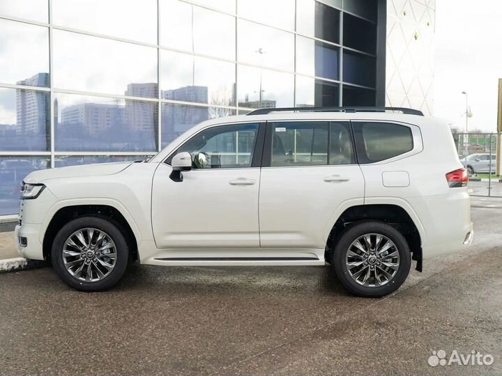 Toyota Land Cruiser 3.5 AT, 2024