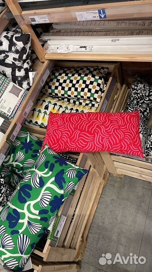 Подушки и полотенца икея