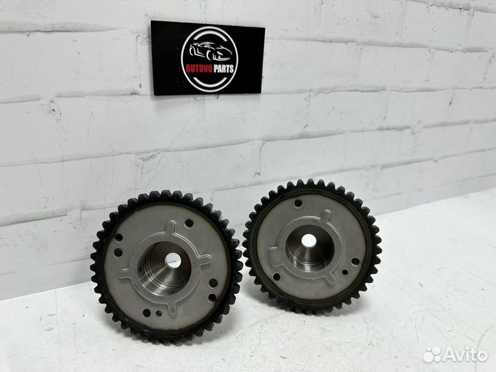 Звездочка распредвала land rover LR033733/LR095897