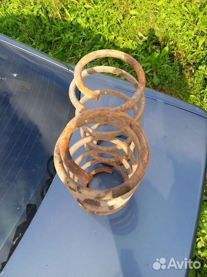 Пружины передние 