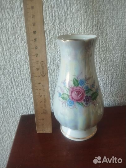 Ваза для цветов, фарфор
