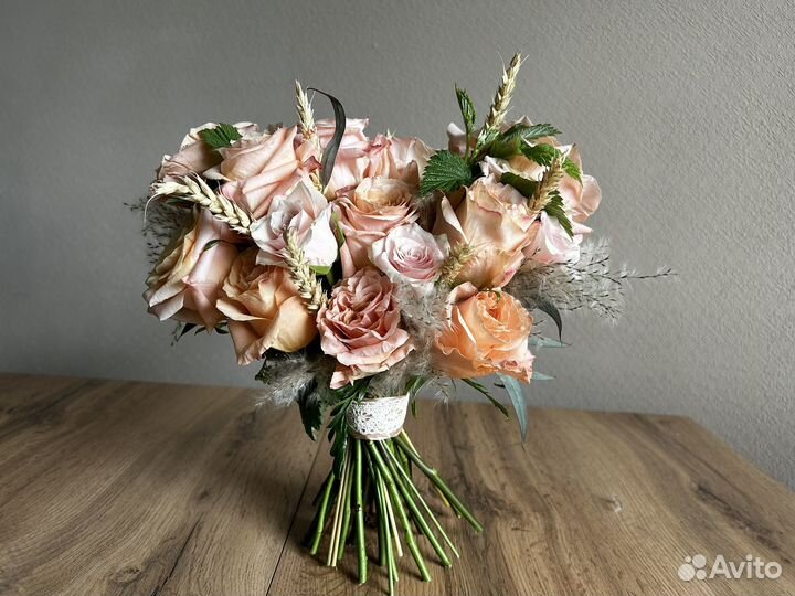 Яркие букеты с доставкой