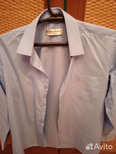 Школьный костюм тройка в хорошем состоянии