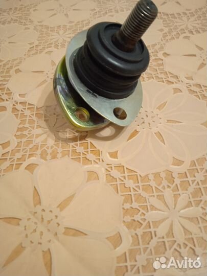 Продам шарнир шаровый для Москвич 2141