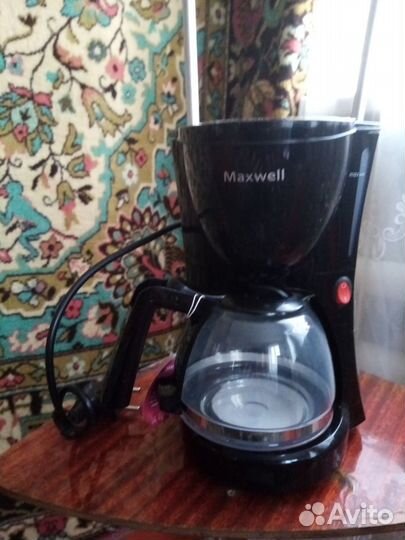 Кофеварка капельная новая