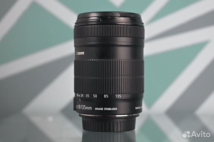 Canon EF-S 18-135mm f/3.5-5.6 IS