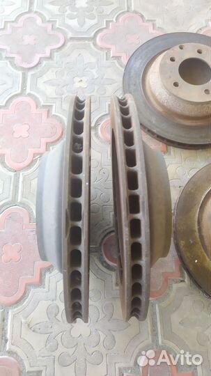 Тормозные диски Порш Кайен, Фольцваген передние