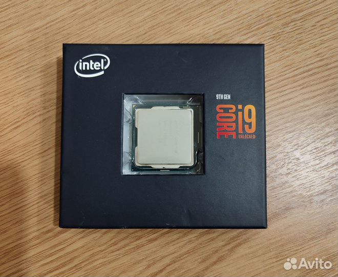 Процессор Intel Core i9-9900K