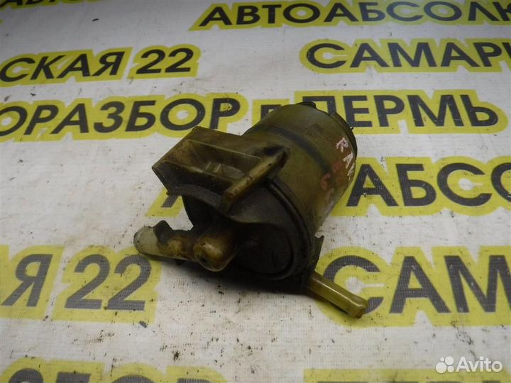 Бачок гидроусилителя Toyota RAV4 (XA20) 2000-2005