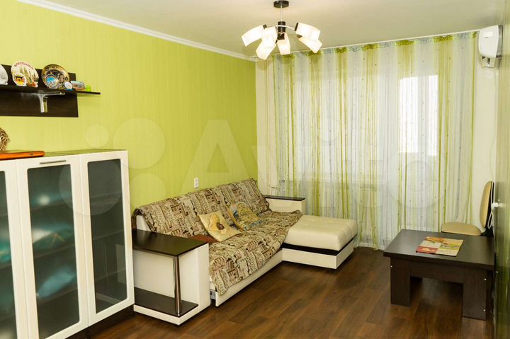 2-к. квартира, 52 м², 5/9 эт.