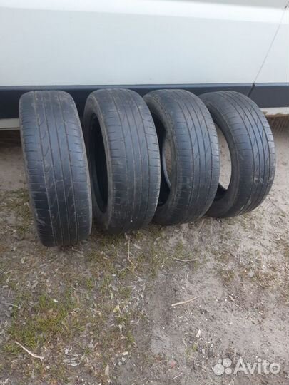 Bridgestone Dueler H/P Sport 215/60 R17