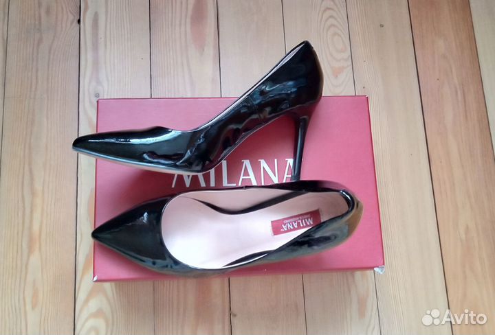 Туфли лодочки на шпильке лаковые