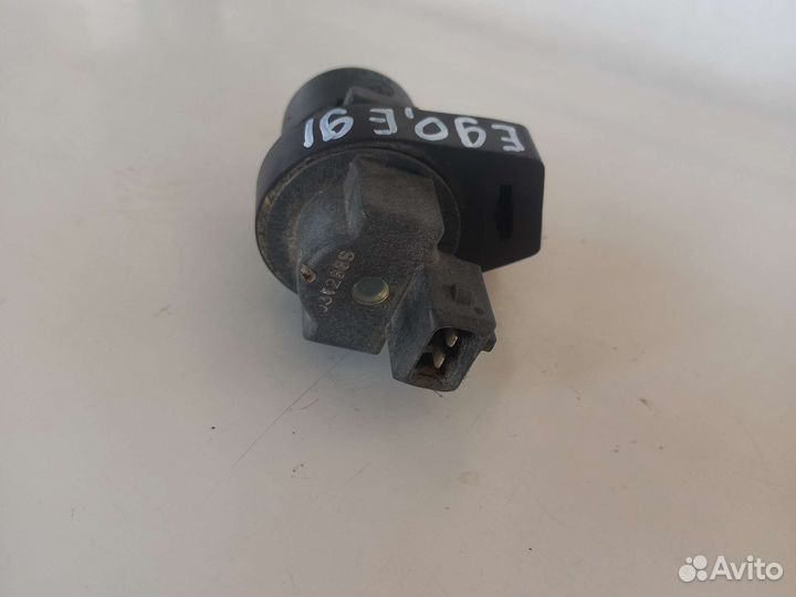 Клапан вентиляции топливного бака BMW 3 E90/E91