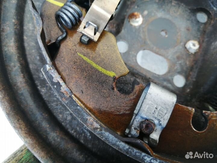 Задние тормоза форд фьюжен ручник пара в сборе