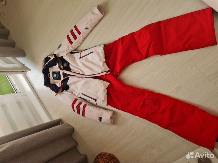 Горнолыжный костюм женский 42 44