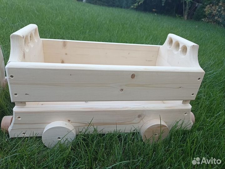 Кашпо для цветов уличное