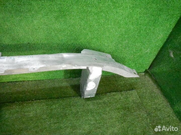 Усилитель переднего бампера BMW 6-Series Gran Turi