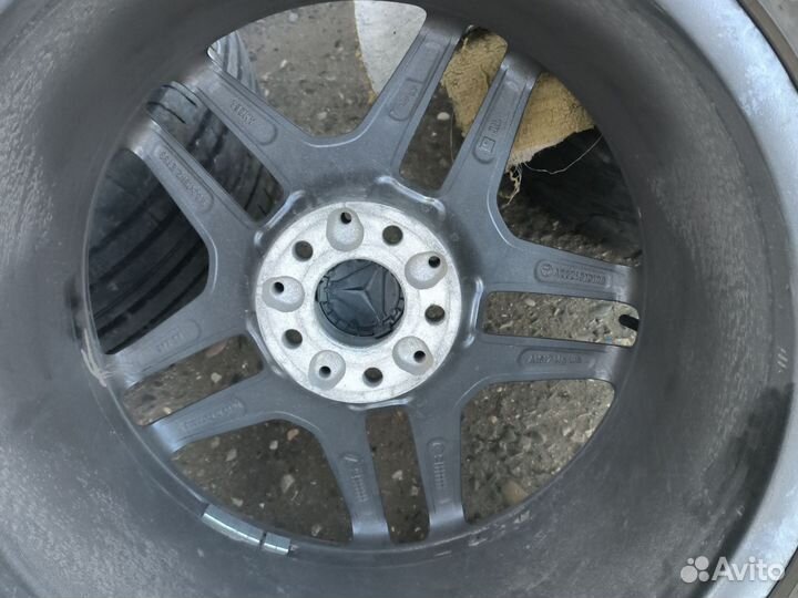 R19 Goodyear EfficientGrip 245/45, PCD 5x112 DIA 66.6