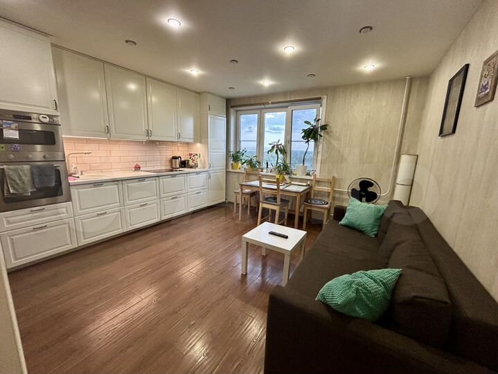 2-к. квартира, 55,9 м², 17/17 эт.