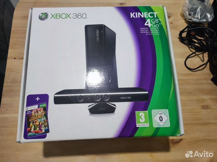Xbox 360 Kinect + 12 дисков с играми