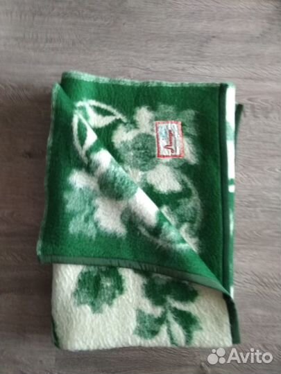 Одеяло шерстяное