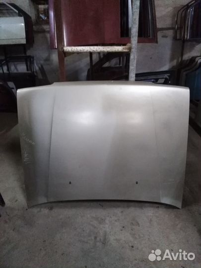 Капот Nissan Sunny n13