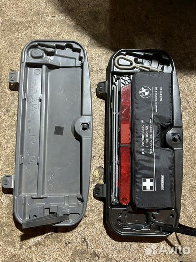 Ящик для инструмента BMW F01/F02