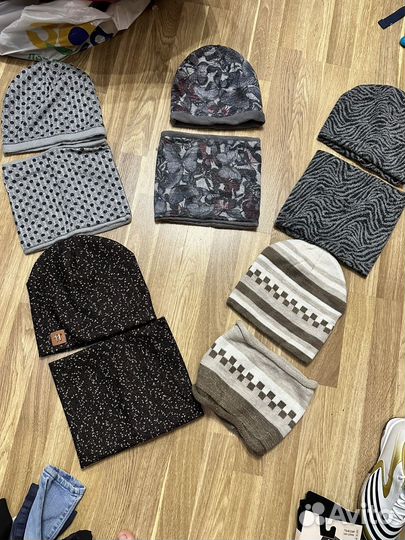 Шапка и снуд для девушки и детские шапки новые