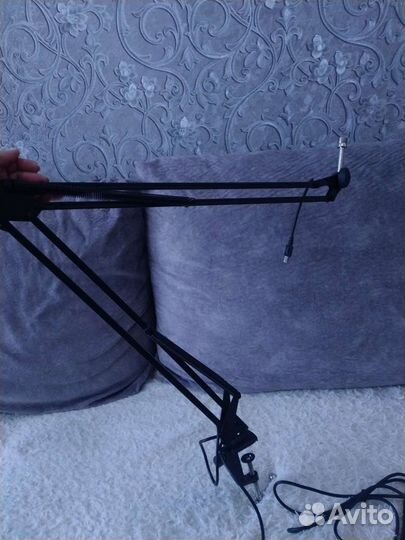 Стойка для микрофона Soundking DD139USB