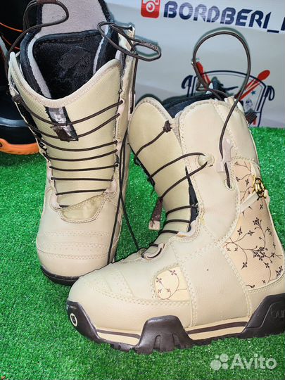 Ботинки для сноуборда женские